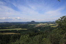 ...aber ein fantastische Aussicht (Pfaffenstein, Königstein, Lilienstein, Bärensteine)