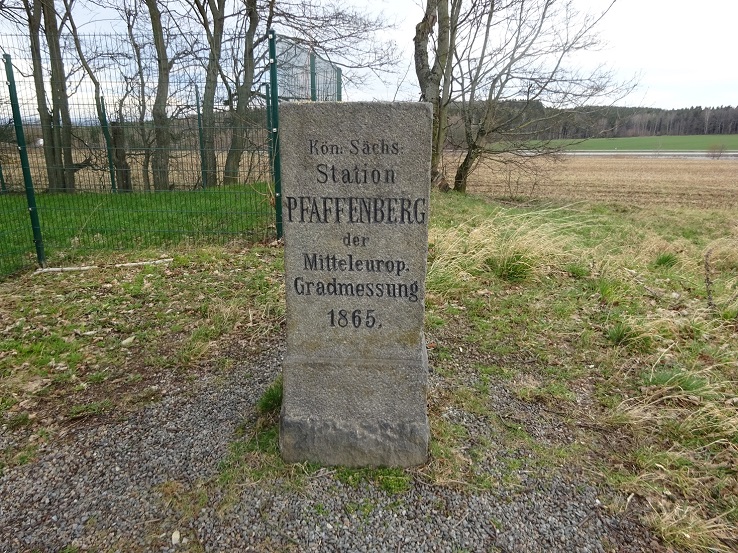 Vermessungssäule